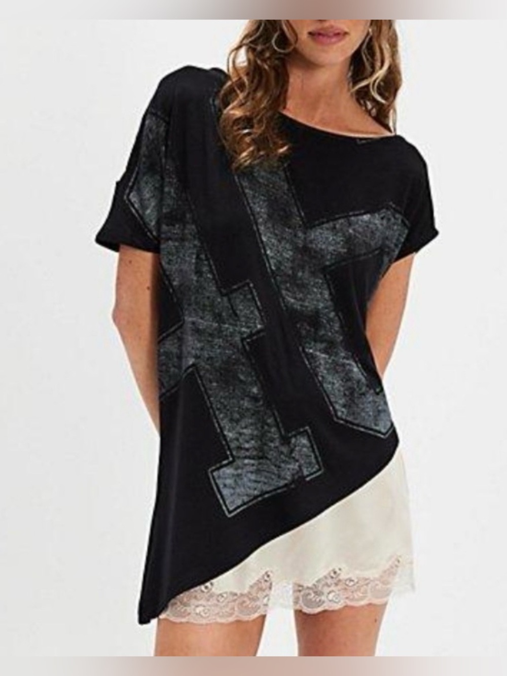 Free People Sideline tee. NWT. Black